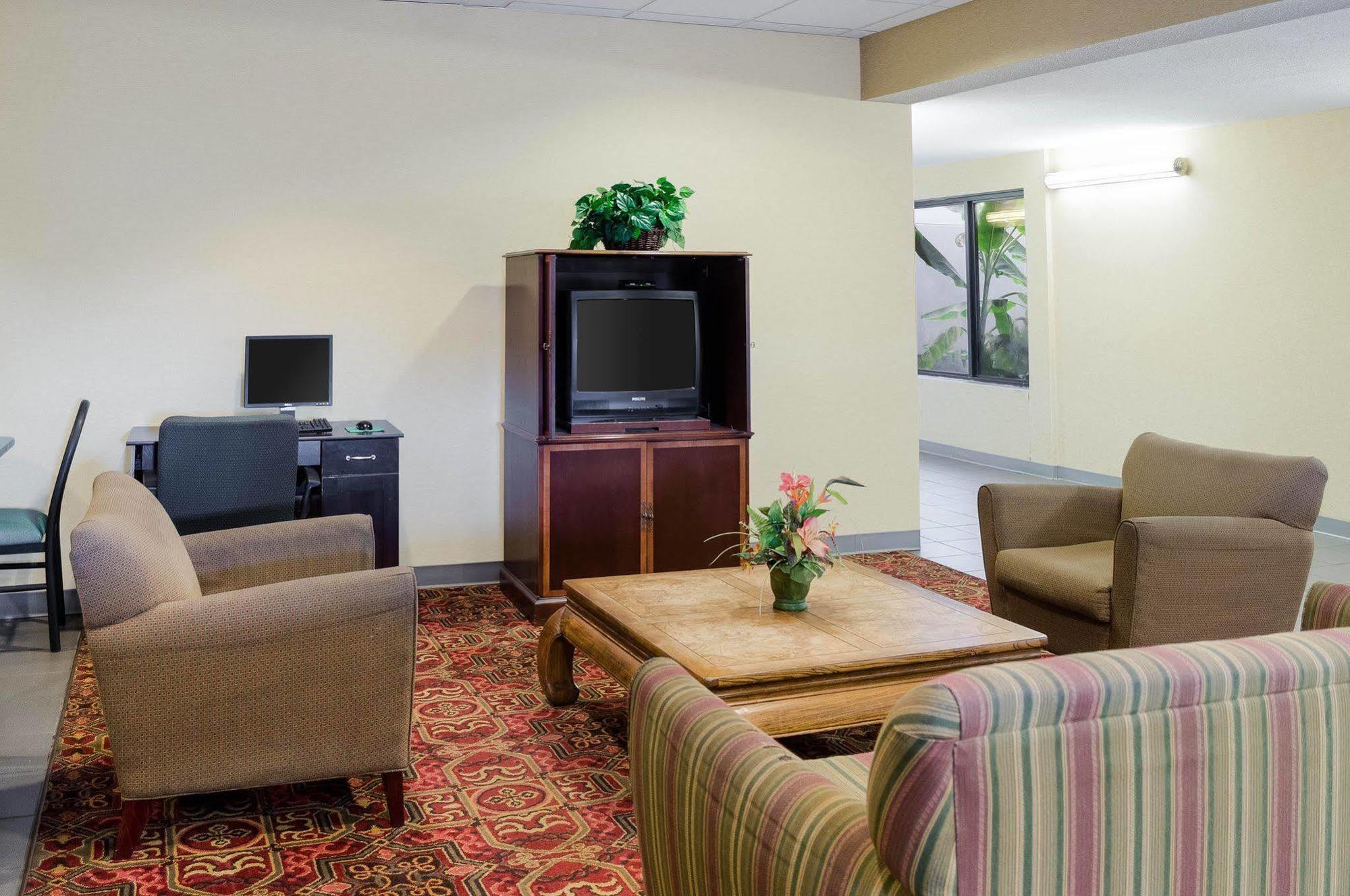 Econo Lodge Yazoo City Exteriör bild