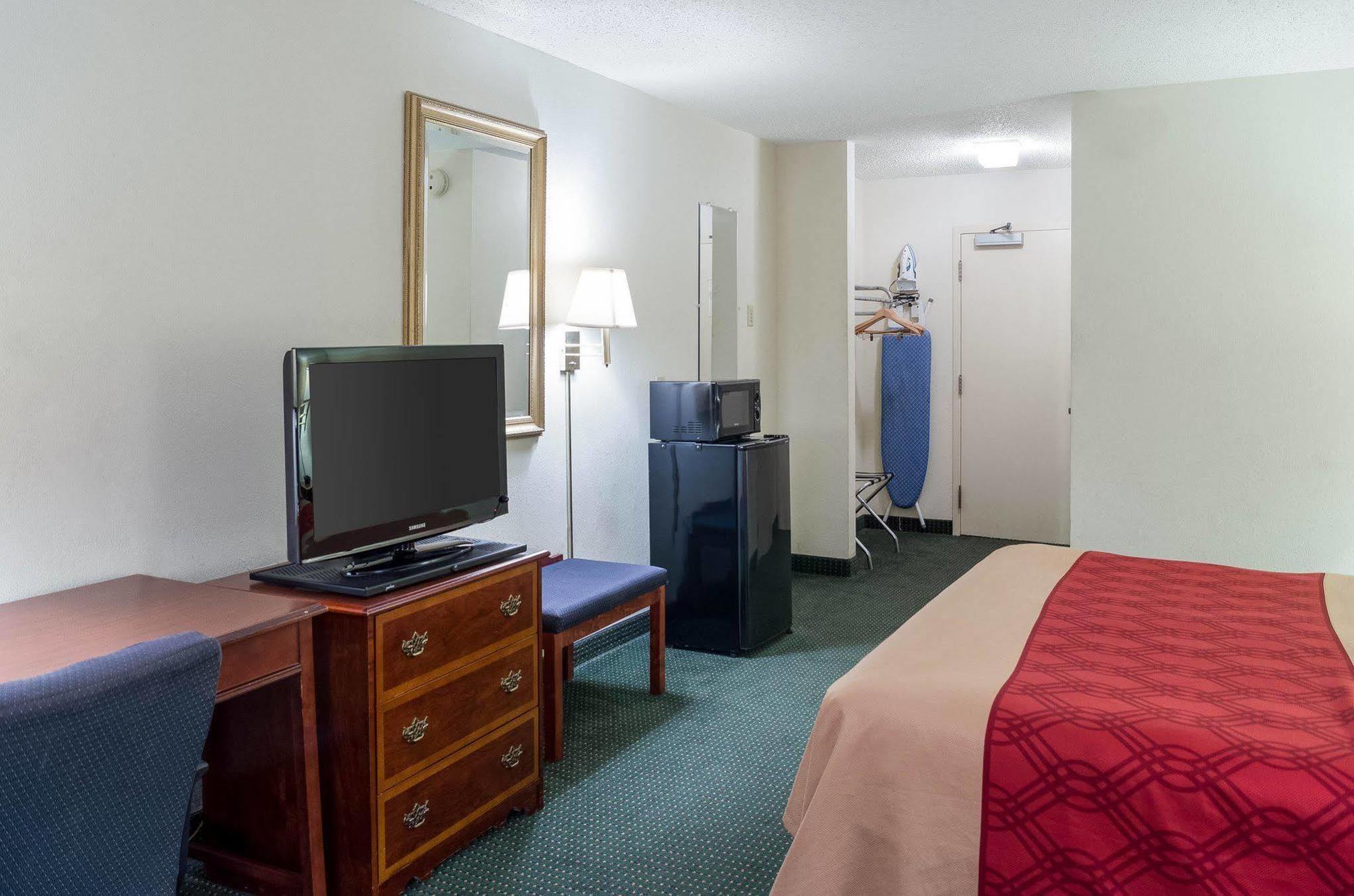 Econo Lodge Yazoo City Exteriör bild